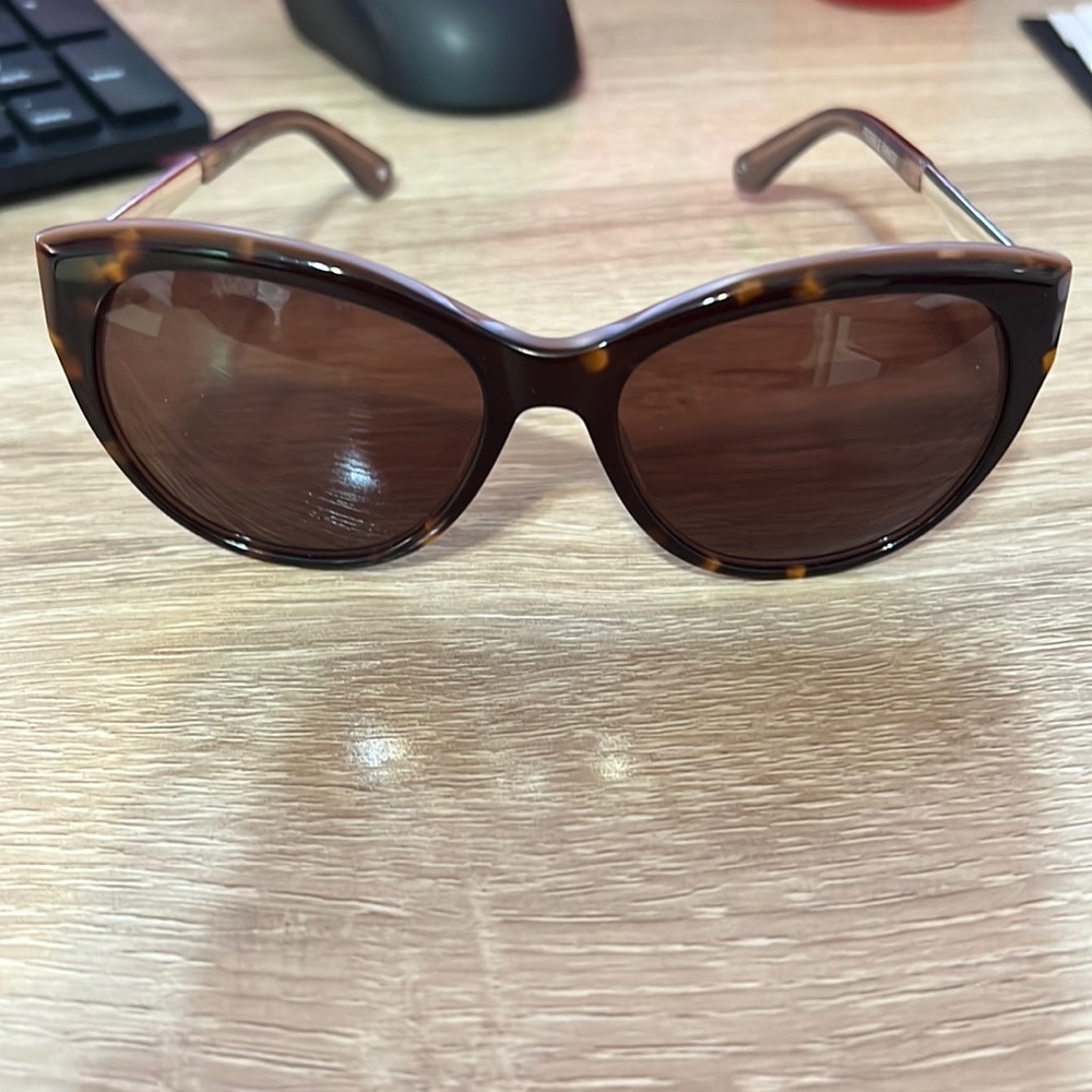 Brighton Pebble Rings Sunglasses